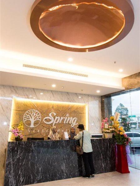 Spring Season Hotel Muar Extérieur photo